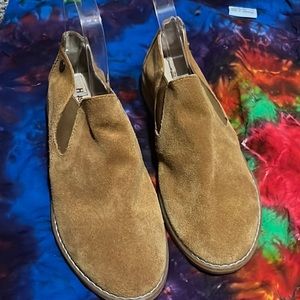 Women's Hush Puppies Suede slip Ons